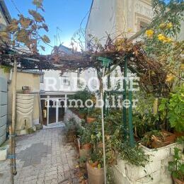 Maison avec cour et atelier - Secteur Camille Lenoir