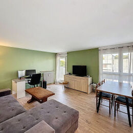 PERNAY - Appartement 3 pices avec balcon