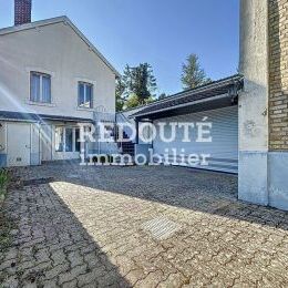 CHARMANTE MAISON SPACIEUSE AVEC JARDIN GARAGE ET D�PENDANCES