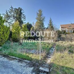 CHARMANTE MAISON SPACIEUSE AVEC JARDIN GARAGE ET DPENDANCES