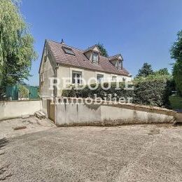MAISON INDPENDANTE DE PLAIN-PIED AVEC JARDIN ET SOUS-SOL