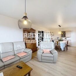  VENDRE - APPARTEMENT DE TYPE 5  PROXIMIT DIRECT DU MARCH COUVERT