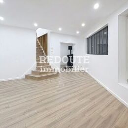 BLANCS COTEAUX : Jolie maison de ville de 147 m�