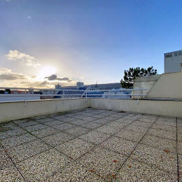 EPERNAY HYPER CENTRE-VILLE - Appartement  en duplex avec terrasse 3 pi�ces