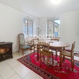 A VENDRE REIMS ROSNAY GUEUX MAISON TYPE 6 AVEC COUR JARDIN