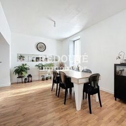 Immeuble mixte � �pernay - Appartement familial en triplex et local commercial