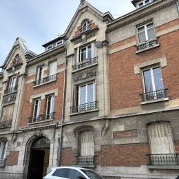 A VENDRE SECTEUR MOISSONS F2 SPECIAL INVESTISSEUR