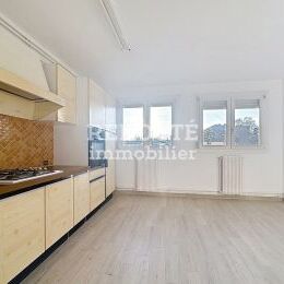 Appartement T4 � vendre � Reims - Secteur Avenue d'�pernay - 3 chambres - Parking - Cave