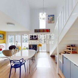 A VENDRE A REIMS DUPLEX F5 EN DERNIER ETAGE DANS RESIDENCE RECENTE AVEC EXTERIEUR ET POSSIBILITE DE STATIONNEMENTS EN PLUS