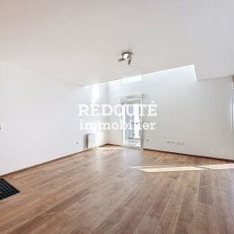 APPARTEMENT en duplex avec 2 Chambres et un Parking double