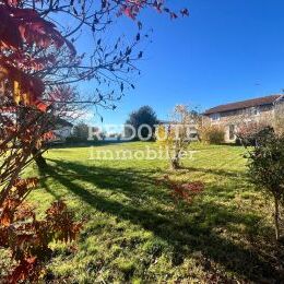 SUIPPES - Maison en pierres meuli�res habitable de plain pied