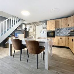 CH�LONS-EN-CHAMPAGNE - MAISON 80 m� - COUR ET GARAGE