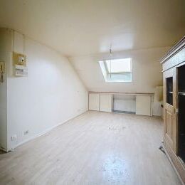 REIMS - SECTEUR JEAN JAURES - Appartement T1