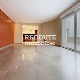 A VENDRE, Maison plain-pied (climatis�e) proche centre ville