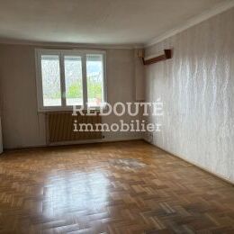 A VENDRE A TINQUEUX MAISON F3 A RAFRAICHIR AU CALME AVEC JARDIN