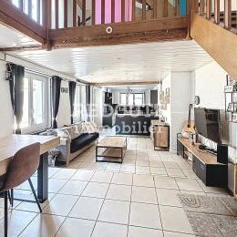 Maison avec cour et d�pendance, Avenay Val d'or