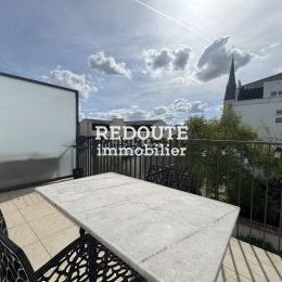 Studio avec terrasse dans une r�sidence r�cente, situ� secteur Jacquard avec place de parking s�curis�e.