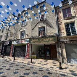 A VENDRE : LAON - HAUTEURS - RUE SAINT-JEAN