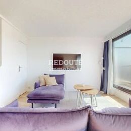 A VENDRE -  DUPLEX - HYPER CENTRE - PLACE D'ERLON