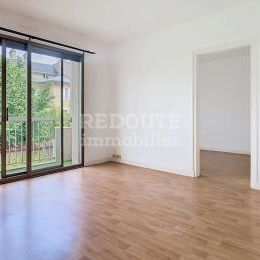 T2 AVEC BALCON ET PARKING - SECTEUR LUNDY / WERL� � REIMS