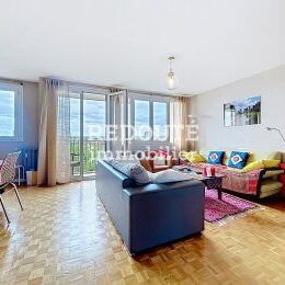 A VENDRE - APPARTEMENT TYPE 4 AVEC BALCON ET GARAGE FERM�