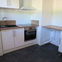 REIMS PROX. PLACE LUTON