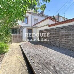 � VENDRE: CHARMANTE MAISON AVEC EXTERIEUR- CENTRE-VILLE