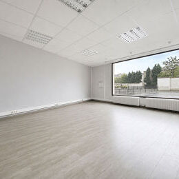 EPERNAY - Local commercial 123.85 m2
