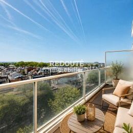 A VENDRE -  DUPLEX - HYPER CENTRE - PLACE D'ERLON