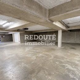 A VENDRE - STATIONNEMENT R�SIDENCE 2019 - SECTEUR CERNAY