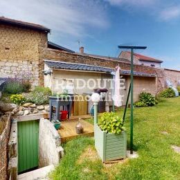 A VENDRE : Maison 6 pi�ces avec cour et jardin  ( � 20 mins de REIMS via l'autoroute A34)