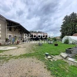 CORPS DE FERME, MAISON 3 CH, TERRAIN 3500 M2, BOXS CHEVAUX