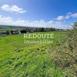 � VENDRE - CH�TEAU PORCIEN - TERRAIN CONSTRUCTIBLE VIABILIS�