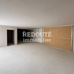 REIMS maison de 244 m� 6 chambres, garage, sous-sol, jardin.