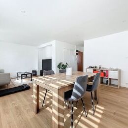 APPARTEMENT TYPE 4 - 2 CHAMBRES - PARKING - PROCHE LUTON