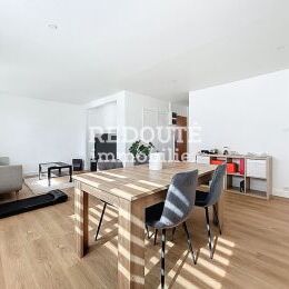 APPARTEMENT TYPE 4 - 2 CHAMBRES - PARKING - PROCHE LUTON