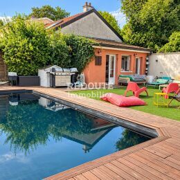 Maison atypique avec piscine - un v�ritable cocon