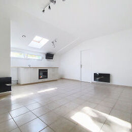 EPERNAY CENTRE-VILLE - Appartement T2 avec place de parking