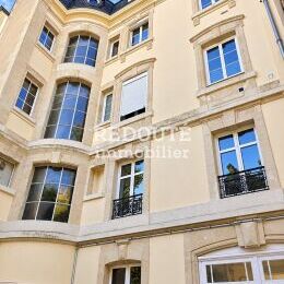 CHARME DE L'ANCIEN & R�NOVATION CONTEMPORAINE - HYPER CENTRE