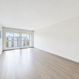 A VENDRE - T5 - SAINT MARCEAUX - STATIONNEMENT - EXT�RIEUR