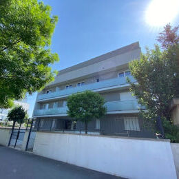 A VENDRE REIMS - POMMERY Grand T2 avec terrasse et grand jardin privatif+ stationnement