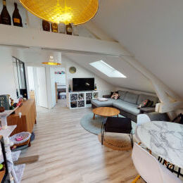 Adorable Appartement de Type 3 en dernier étage proche centre ville et commodités