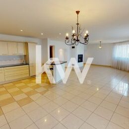 Appartement F7 (205 m²) à vendre à REIMS proche GARE TGV et centre ville.