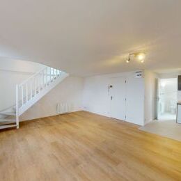 A VENDRE - Duplex en dernier étage Secteur Avenue de Laon - Charles Arnould