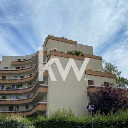 VENTE d'un appartement F4 (86.85 m²) à REIMS en résidence de standing .