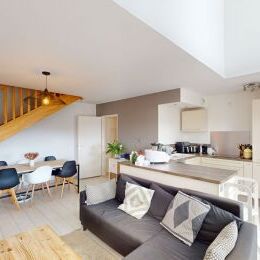 A VENDRE - DUPLEX SECTEUR CHARLES ARNOULD