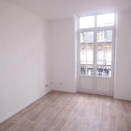 REIMS-  RUE GAMBETTA