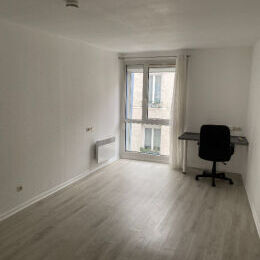 REIMS- QUARTIER STE ANNE