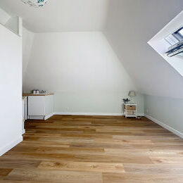 REIMS- HYPER CENTRE FORUM-