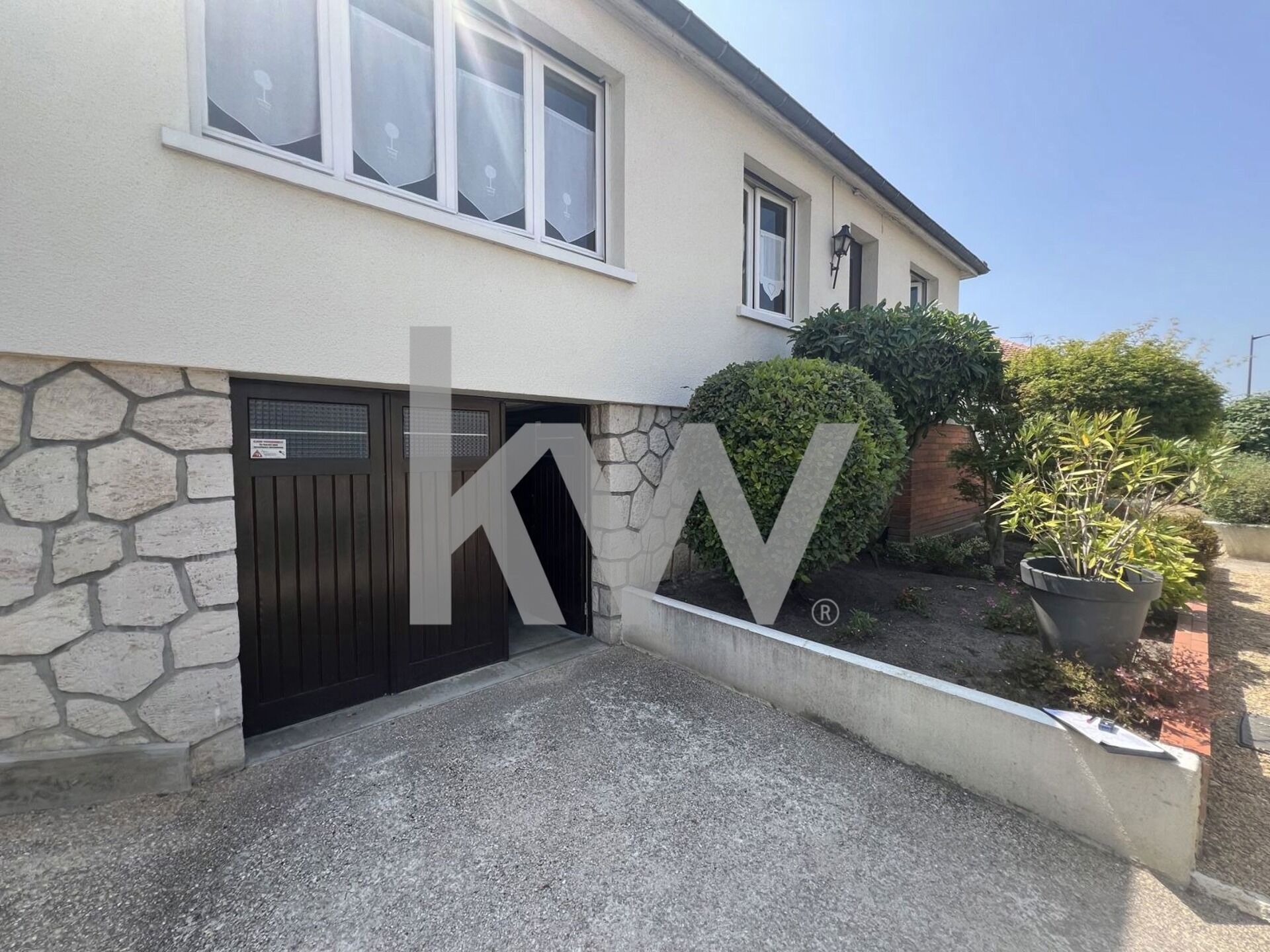 Image de maison  vendre